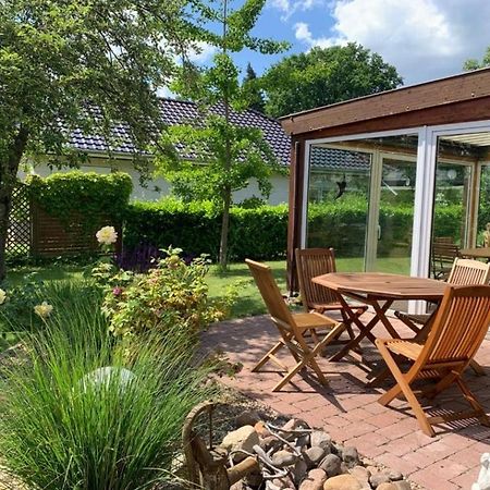 Ferienhaus In Absoluter Seenaehe Fuer 4 Personen Arendsee  Esterno foto